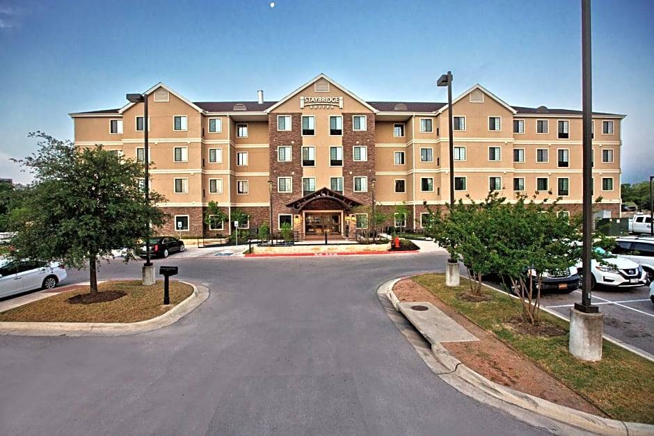 Sweetbriar Hotel | 3-Star Hotel ∙ Staybridge Suites Austin South Interstate Hwy 35, an IHG Hotel