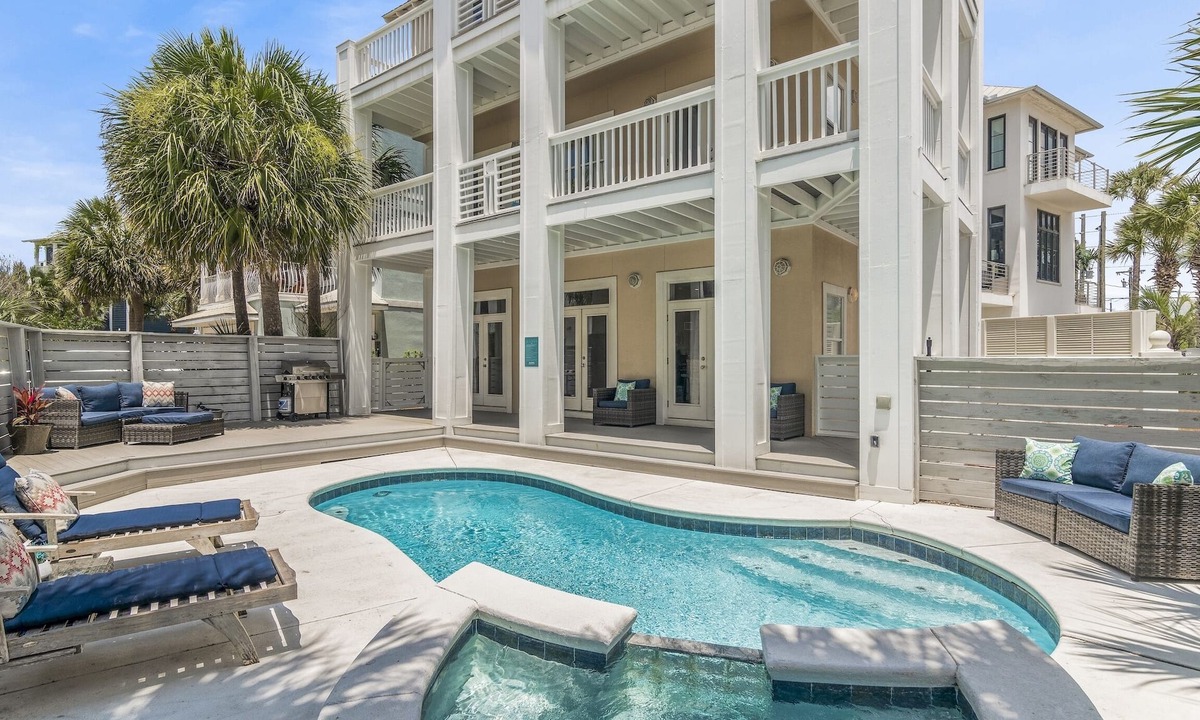 San Juan House | 3-Story Home on 30A - 4BD/3BA Pool