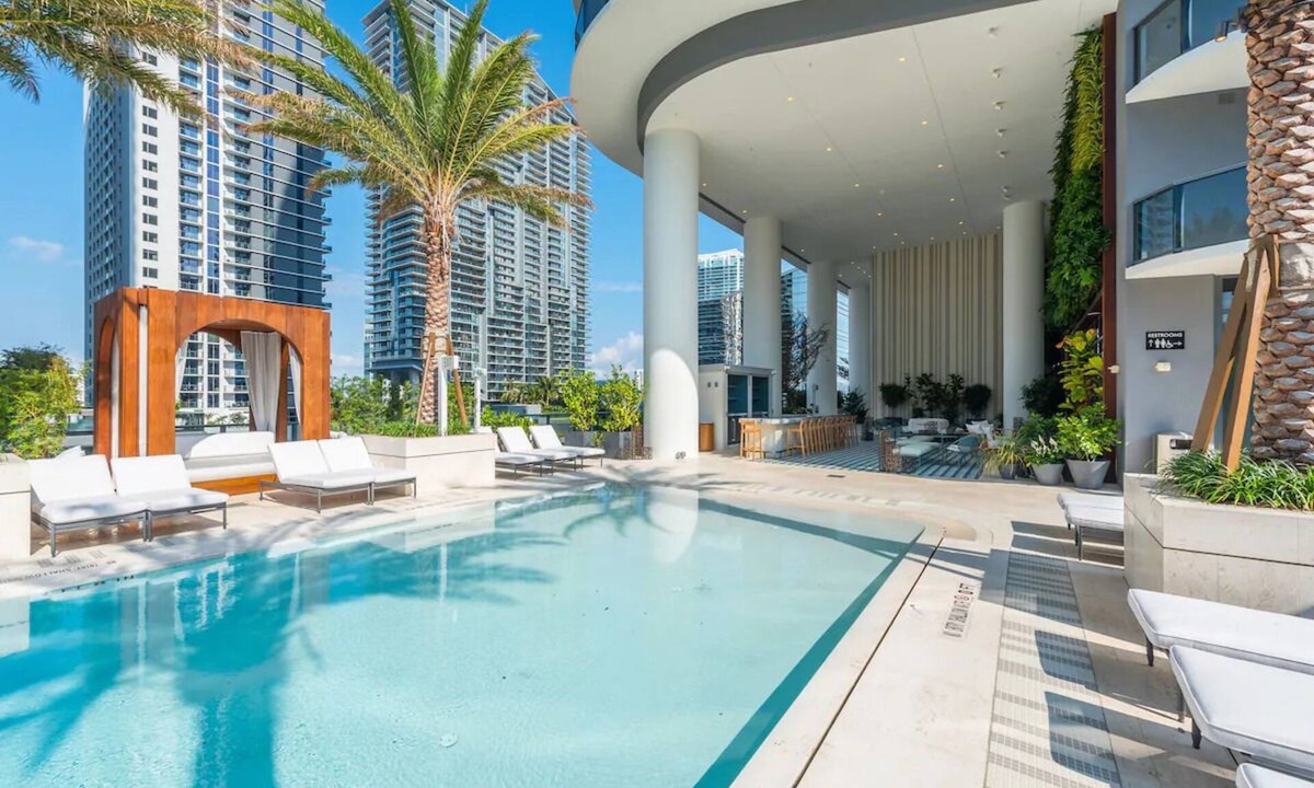 Downtown Miami Hotel | 3 Units | Experience Brickell Upscale w/Balcony, Terrace Pool Access & Spa
