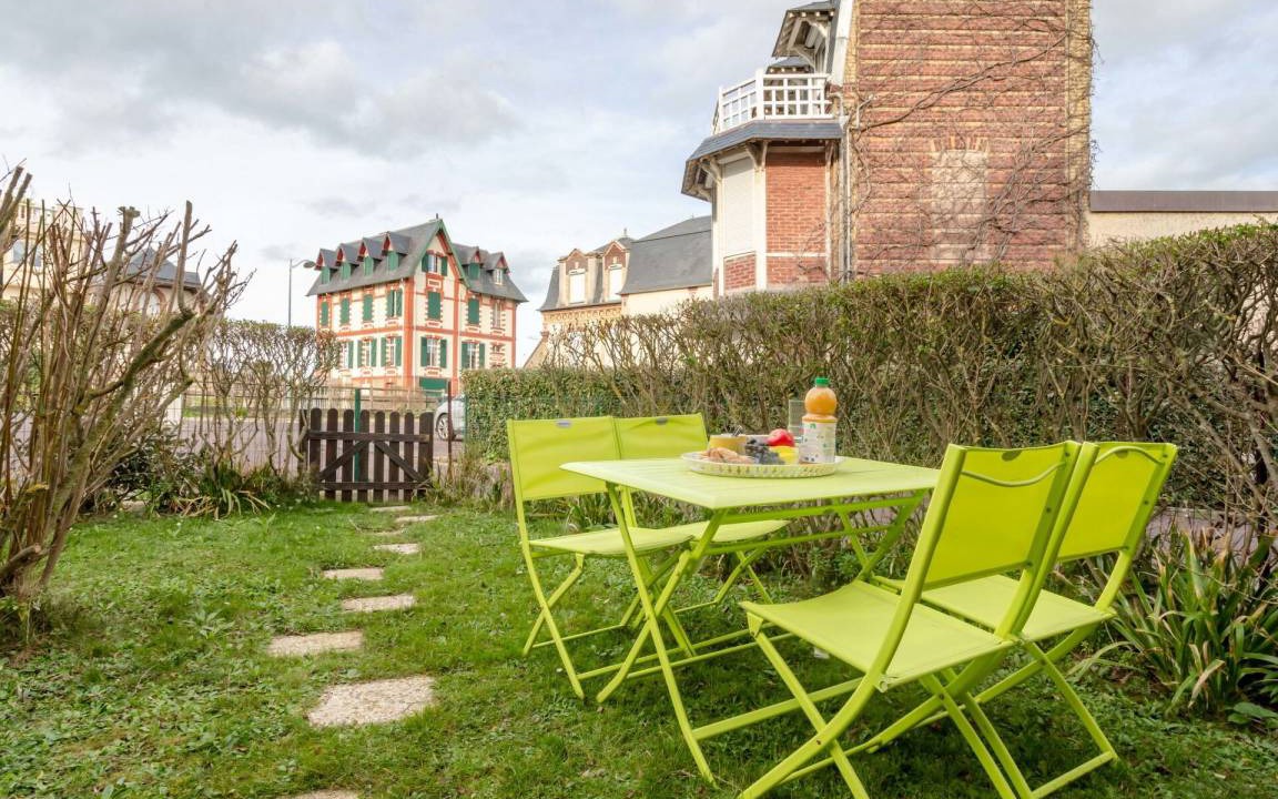 Villers-sur-Mer Apartment | 30 m² Apartment ∙ 1 bedroom ∙ 4 guests