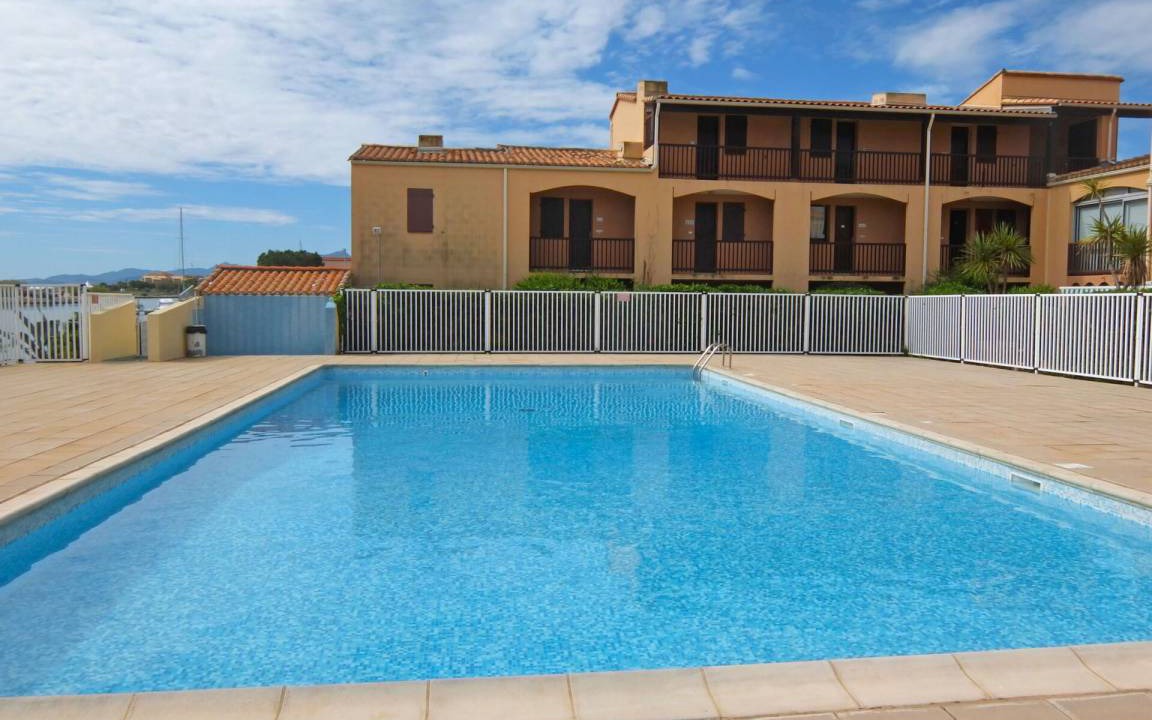 Saint-Cyprien Plage Apartment | 30 m² Apartment ∙ 1 bedroom ∙ 4 guests