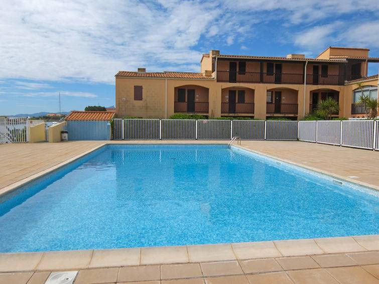 Saint-Cyprien Plage Apartment | 30 m² Apartment ∙ 1 bedroom ∙ 4 guests