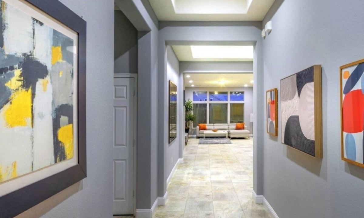 Humble House | 3000 SQFT Houston Mediterranean Oasis