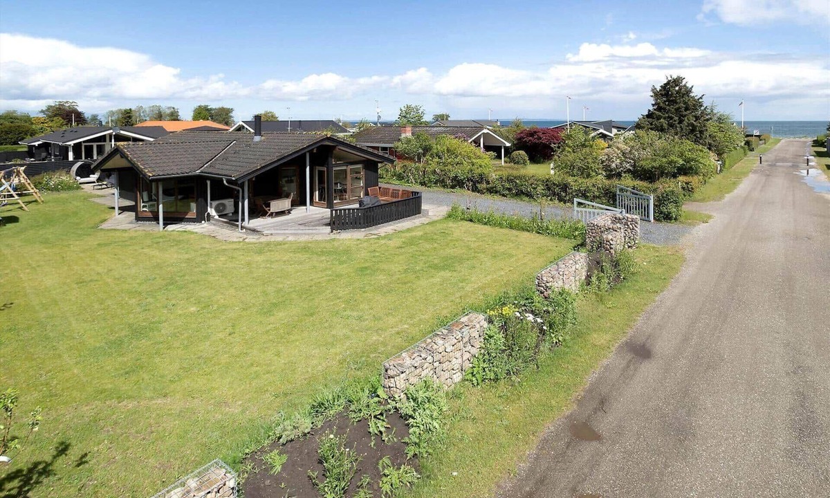 Ajstrup House | 30006 Malling - Lærkevænget 8