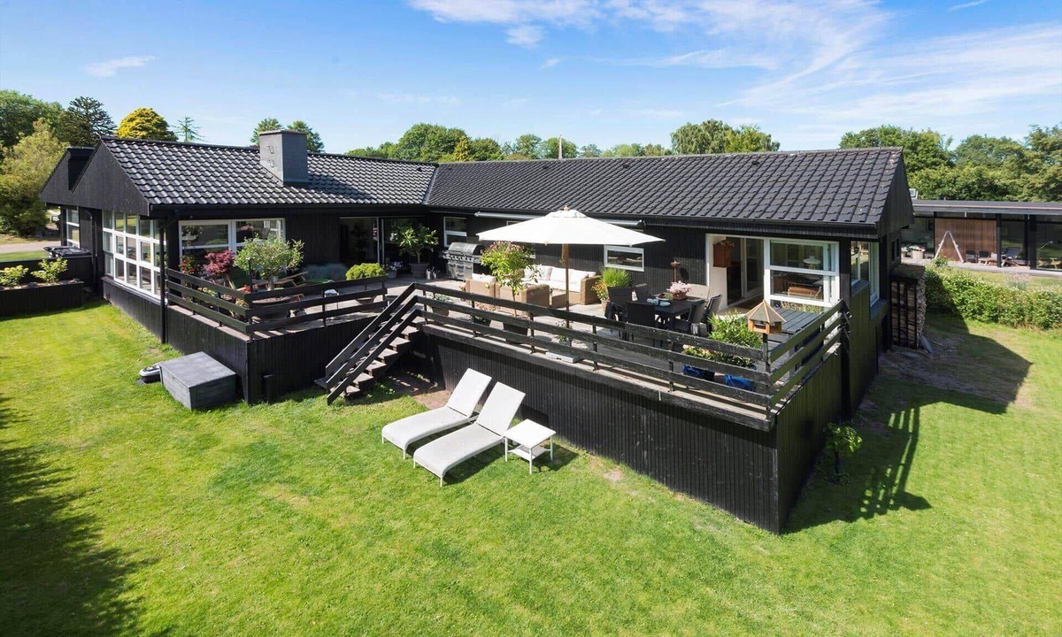 Beder Malling House | 30074 Malling - Musvitvej 4