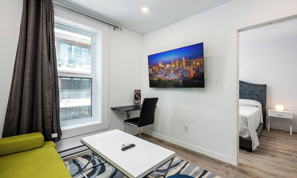 Quartier des Spectacles Apartment | #301 Downtown's Exquisite Luxury One-Bedroom