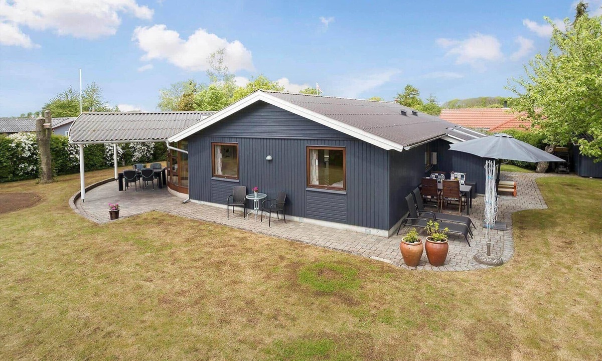 Saksild Strand House | 30533 Odder - Egevænget 12