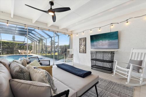 Venetian Way House | 307 Brightwaters Dr