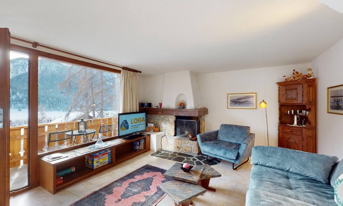La Punt-Chamues-ch Apartment | 3½-room apartment on the 3rd floor.