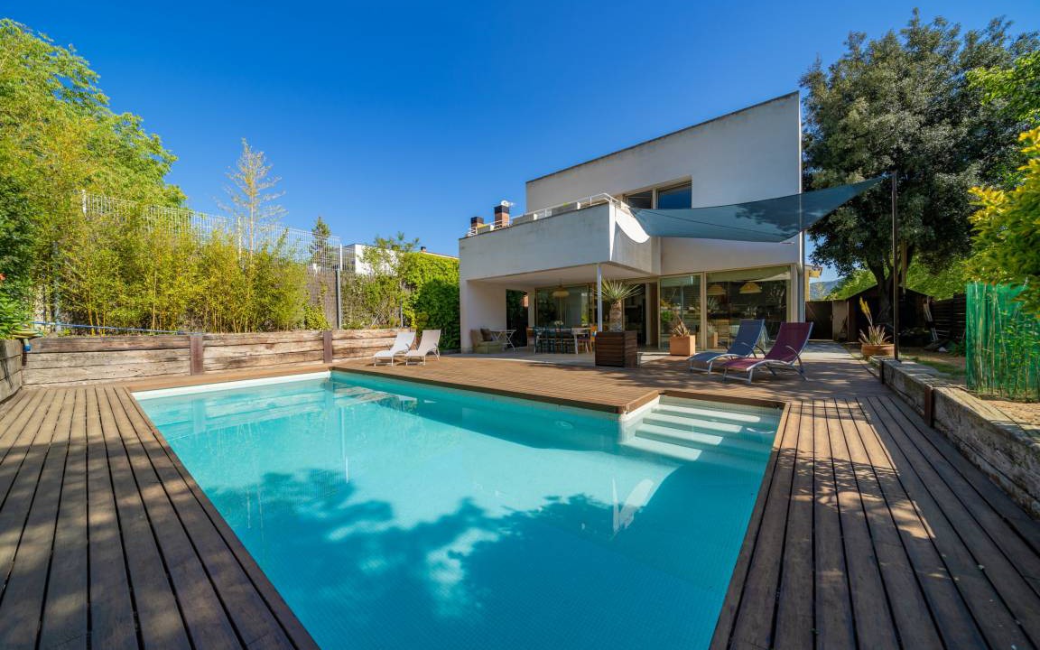 Argentona Villa | 318 m² Villa ∙ 4 bedrooms ∙ 8 guests