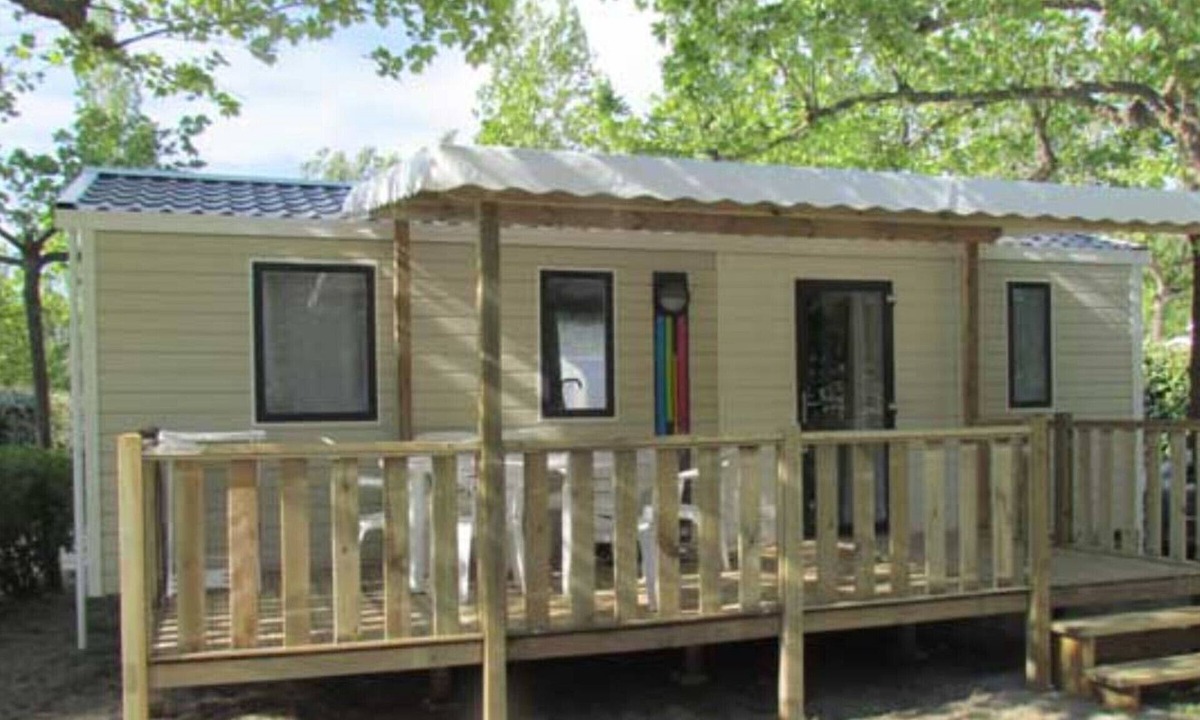 La Petite Motte House | 31m² Mobile Home with Terrace - 3 Bedrooms, Sleeps 6
