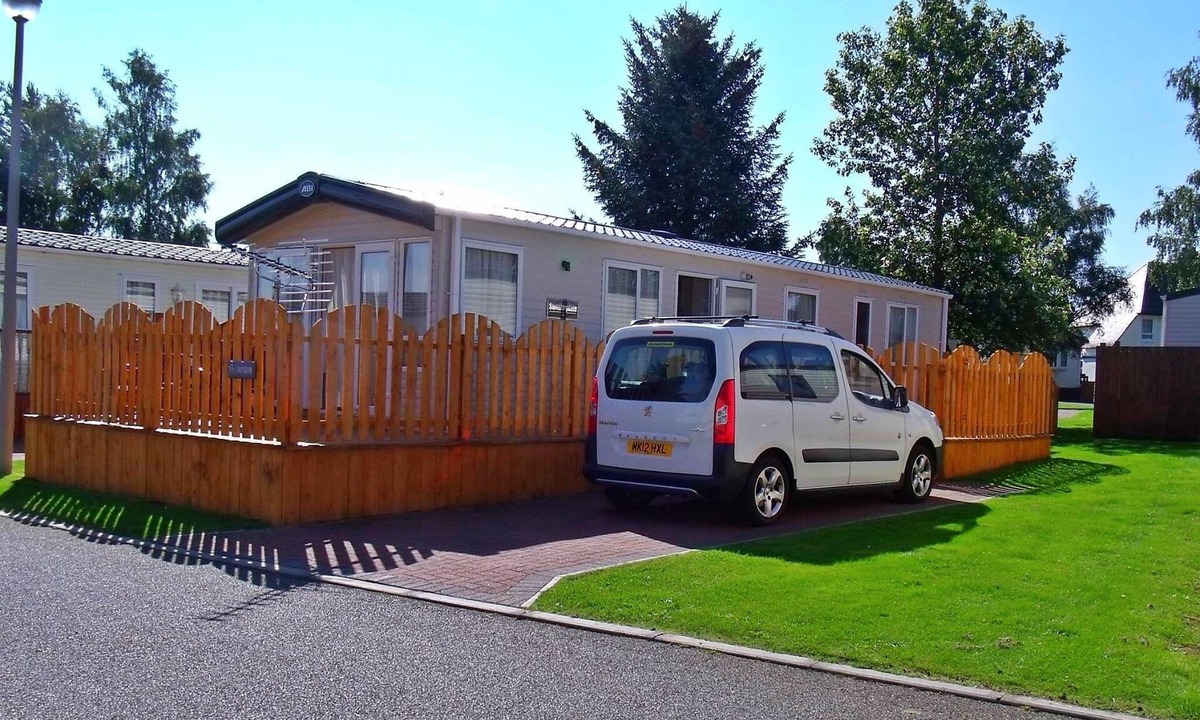 Boat of Garten Ski Chalet | 32 Dayven Lodge