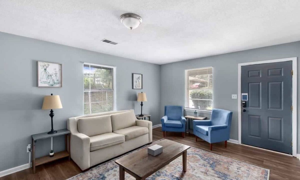 Norwood House | 32nd Norwood Nest