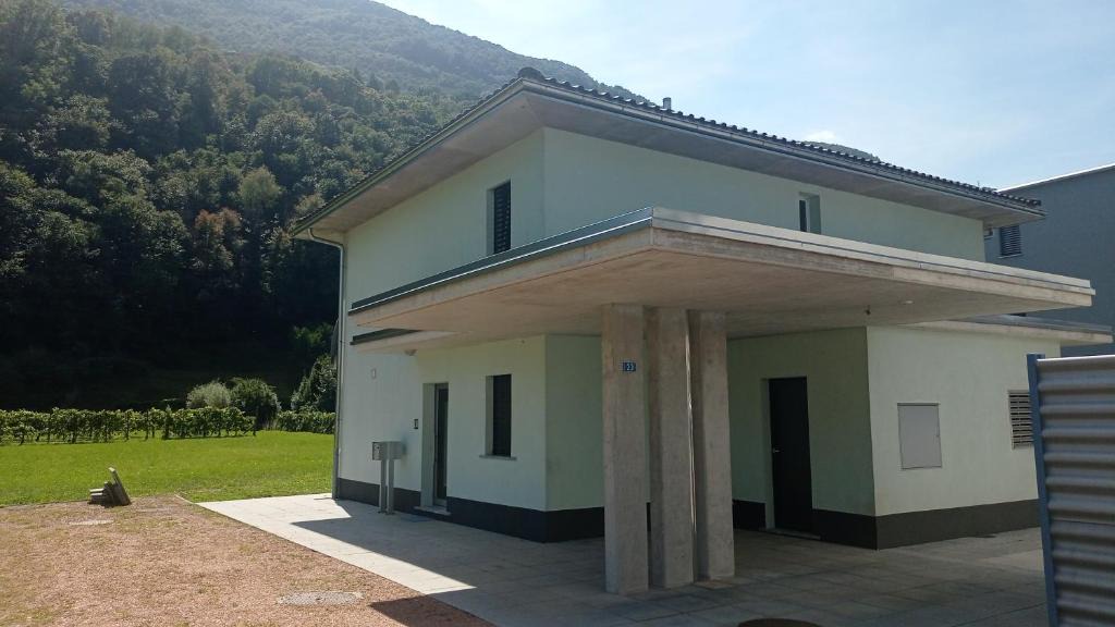 Contone House | 33 Self Check-In 24h