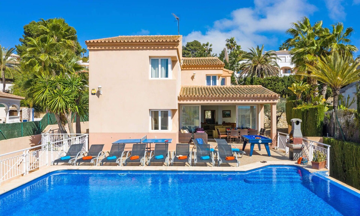El Portet Villa | 3381 Villa Portichol Angela Flores