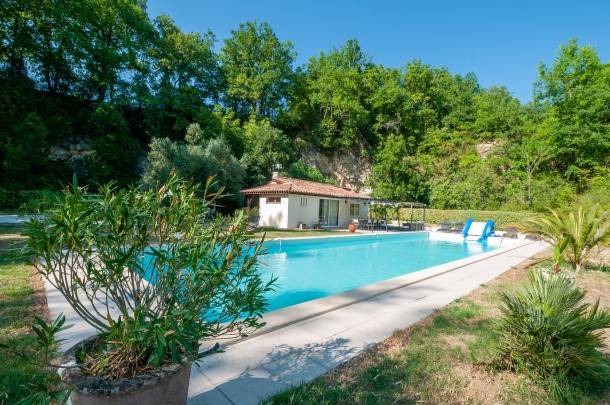 Vianne House | 345 m² House ∙ 5 bedrooms ∙ 10 guests