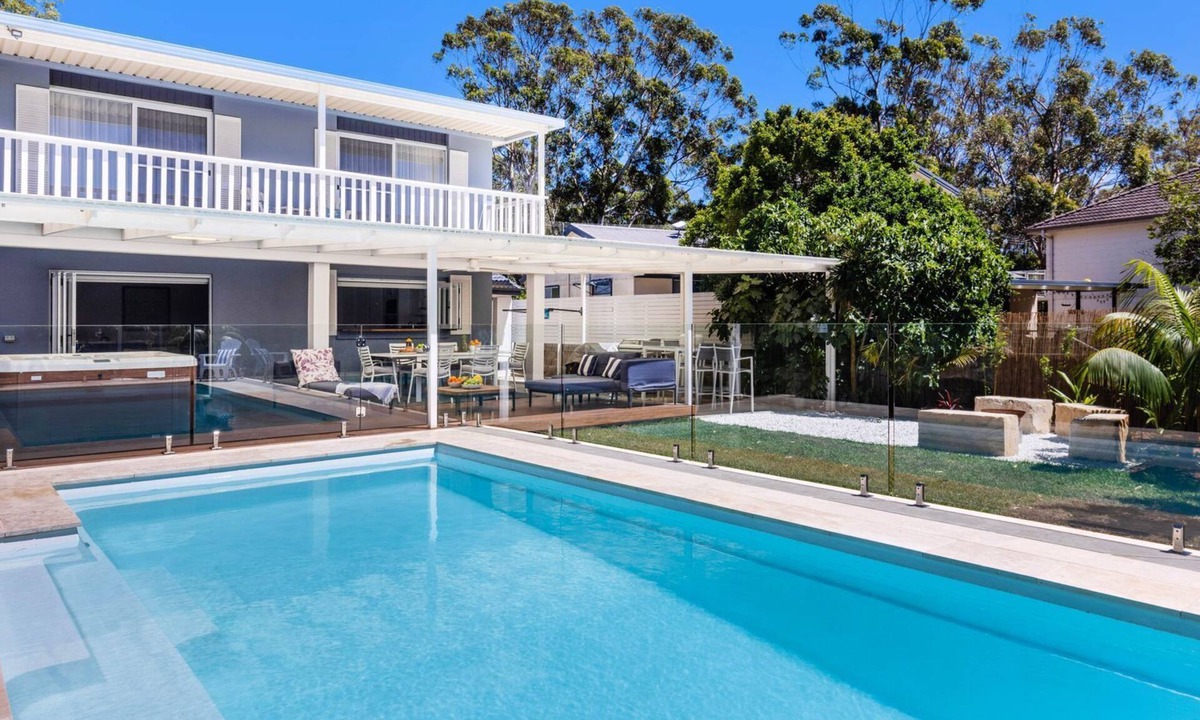 Vincentia House | 35 South - Pet Friendly