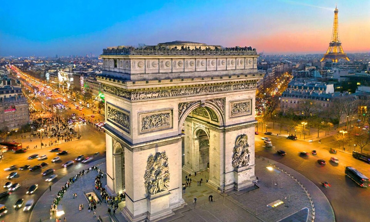 Chaillot Apartment | 350m2,Modern Expression of Parisian Luxury:A Couture Residence on Champs-Élysées