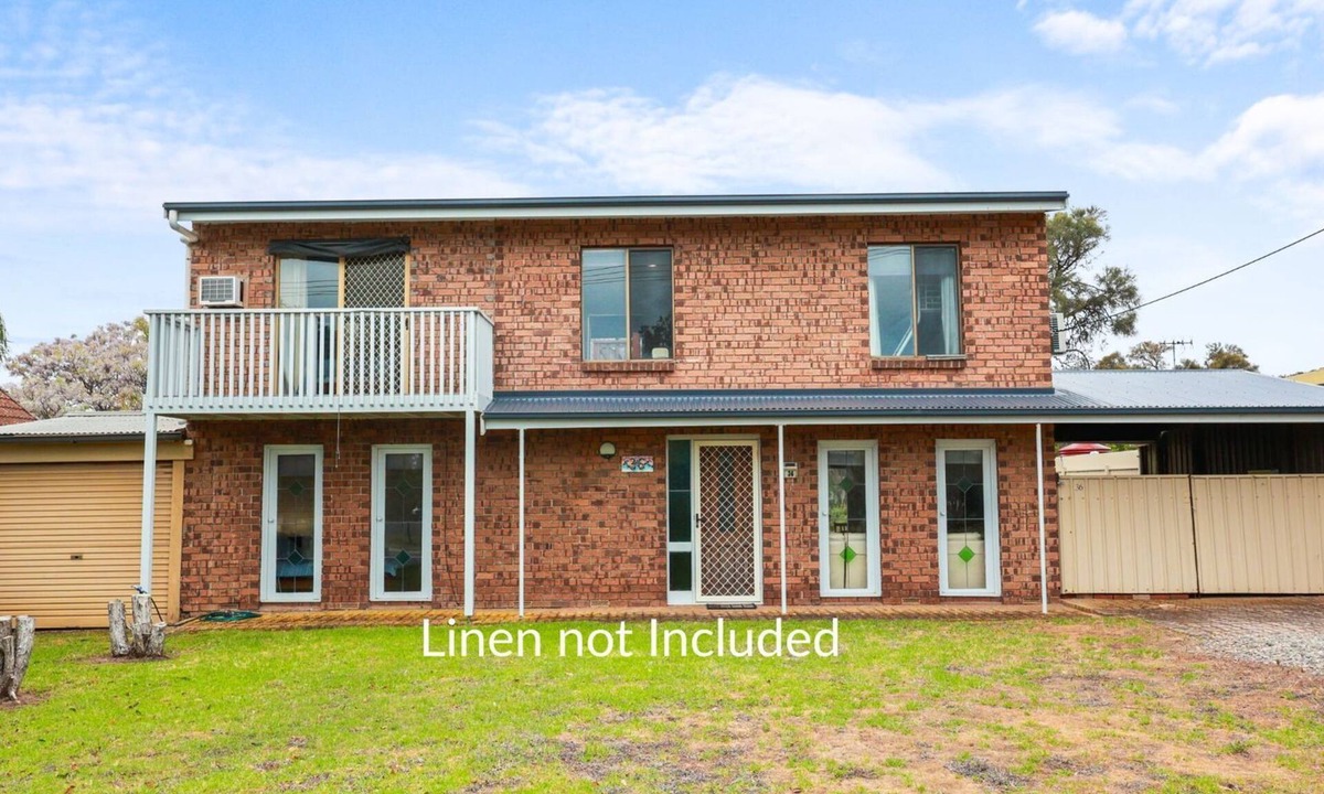 Goolwa Beach House | 36 Lacrington St, Goolwa Beach