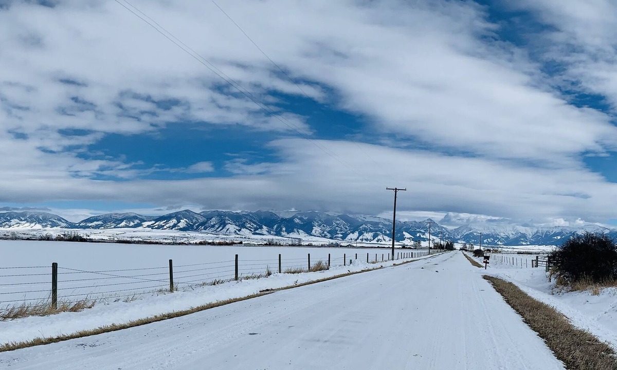 Belgrade Apartment | 360 degree Mountain Views in quiet setting