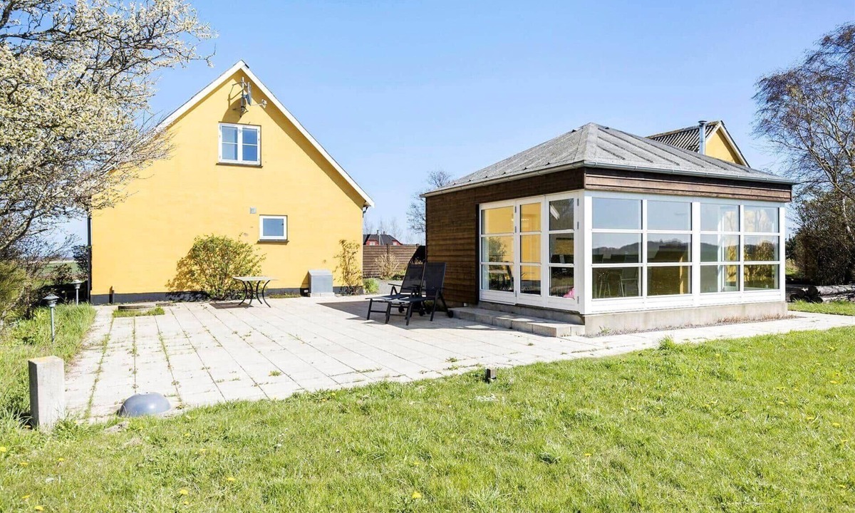 Pedersker House | 3694 Nexø - Brandsgårdsvejen 7