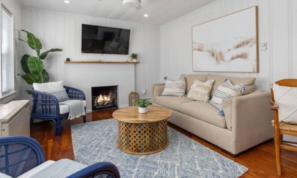 Rye Cottage | 39 Cable Rd., The "Penelope"