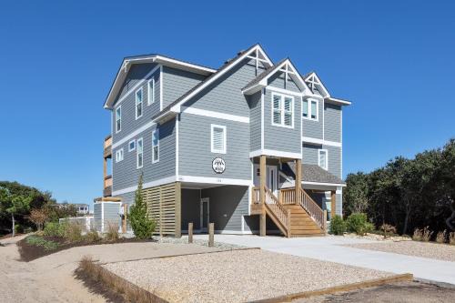 Duck House | 3943 - Let it Beach