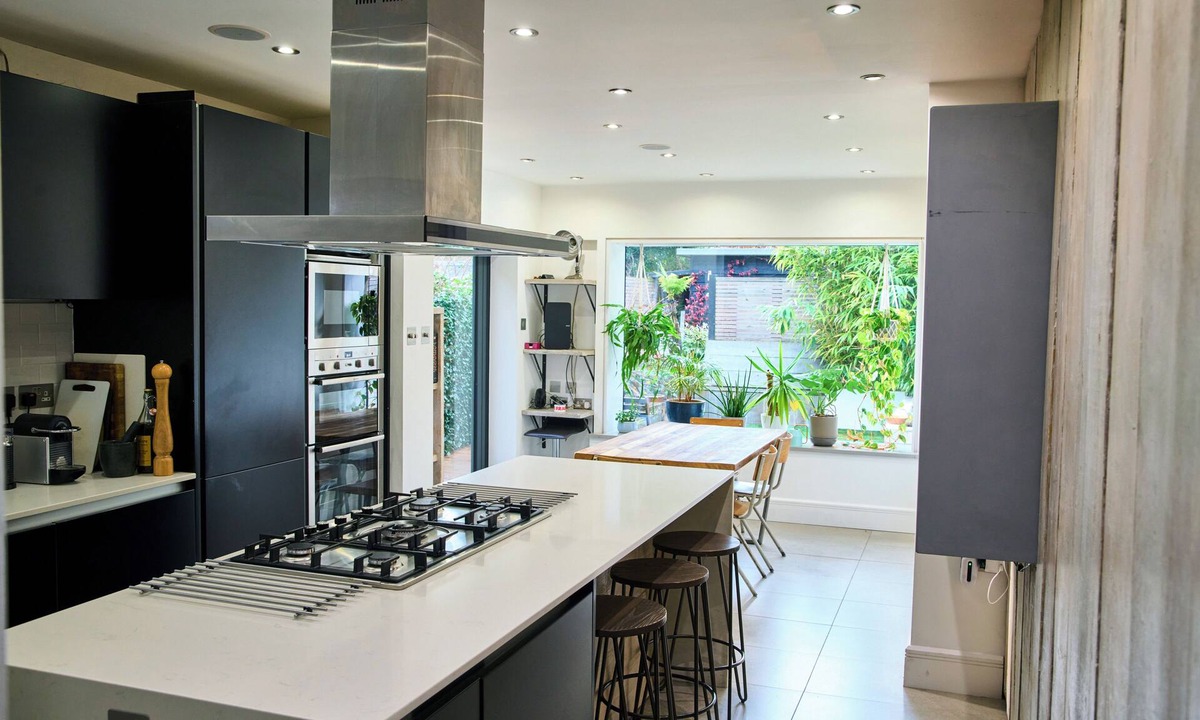 Bruce Grove House | 3bed mod Victorian Conversion + sun Filled Garden