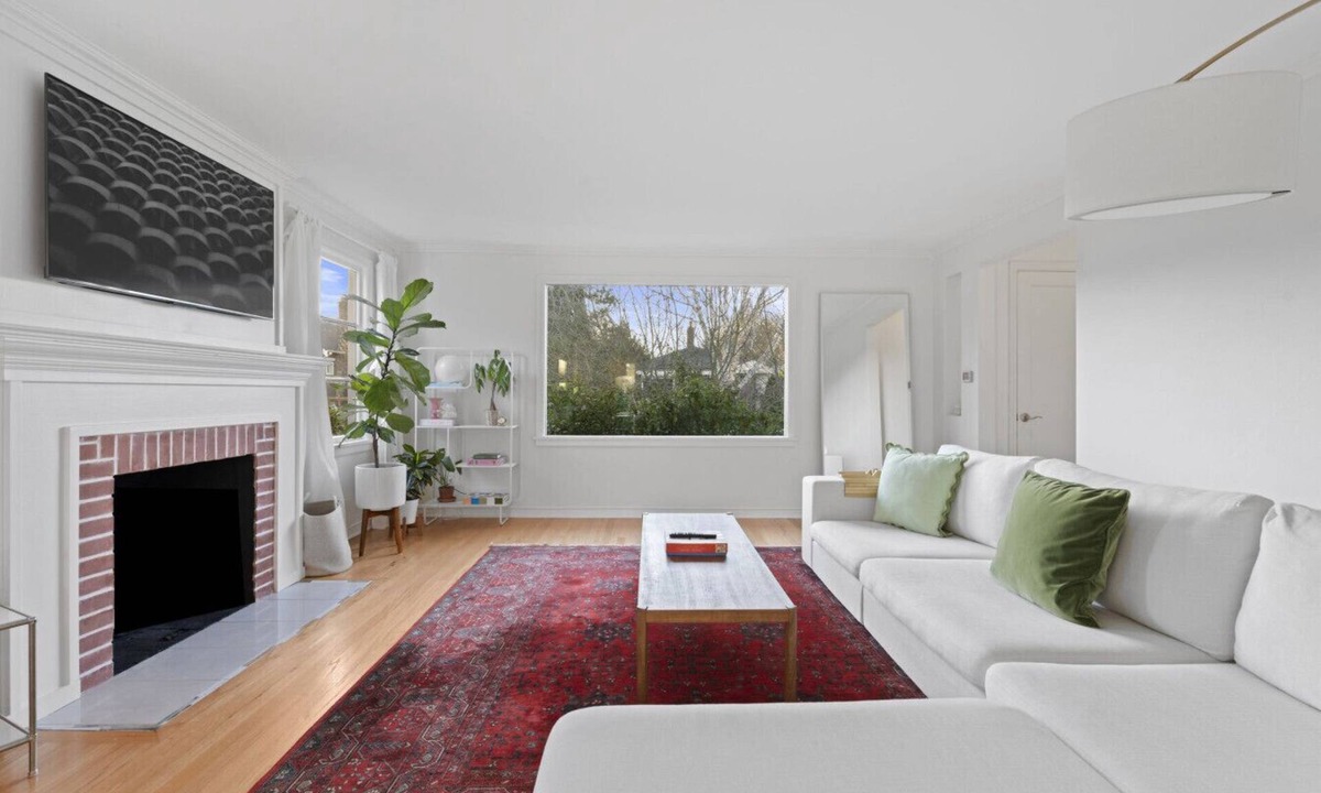 Loyal Heights House | 3BR 2BA Ballard Blue, Seattle