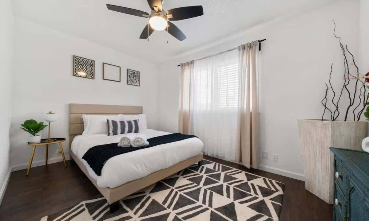 Rancho Cordova House | 3BR,2BA Gem in Rancho Near Shop Centers & Eateries