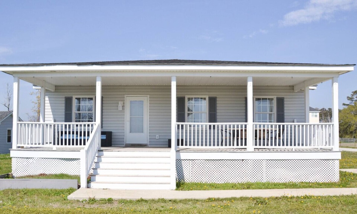 Davis House | 3BR 2BA Waterview Core Sound Boating