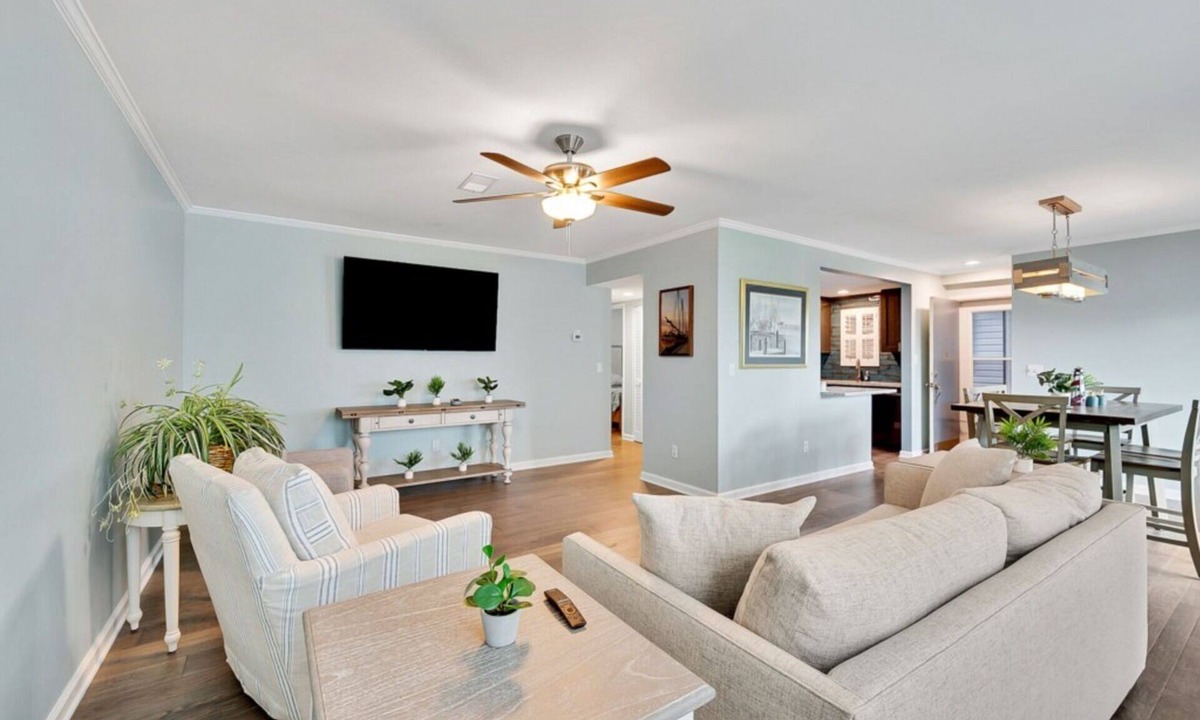 Fernandina Beach Condo | 3BR Amelia Island Condo | Pool | Near Beach | Sleeps 6