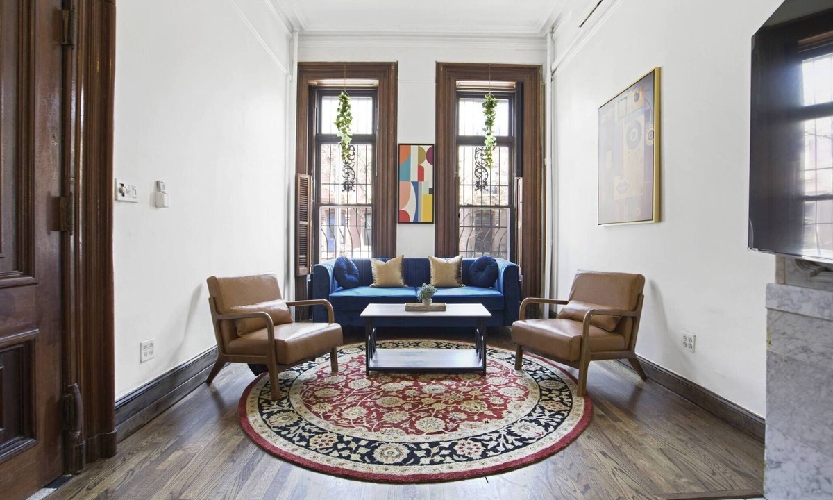 East Harlem Apartment | 3BR |Game Room| Backyard| Ask about Fall Discount