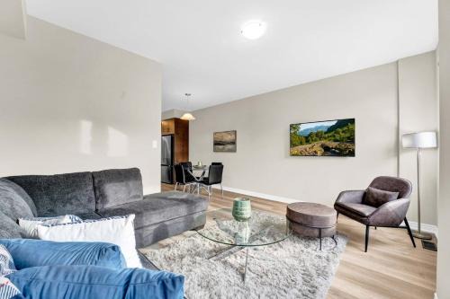 Cambridge House | 3br Near Highway401, Mill Race Park - Free Parking