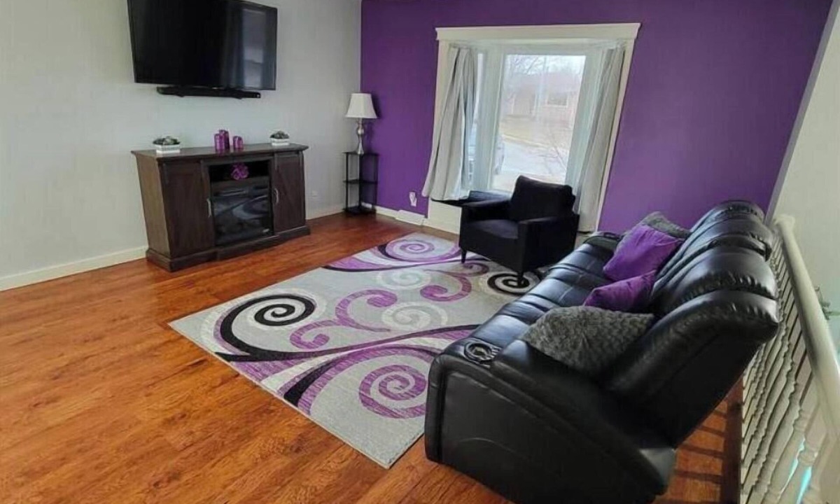 Millard House | 3BR Near I80 - WiFi 940 gbps - 5 Beds - Long Stays