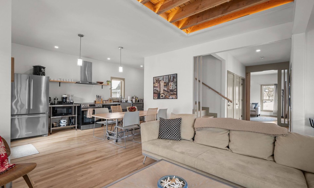 Westerly House | 3BR New Modern Westerly Home – Walk to Downtown