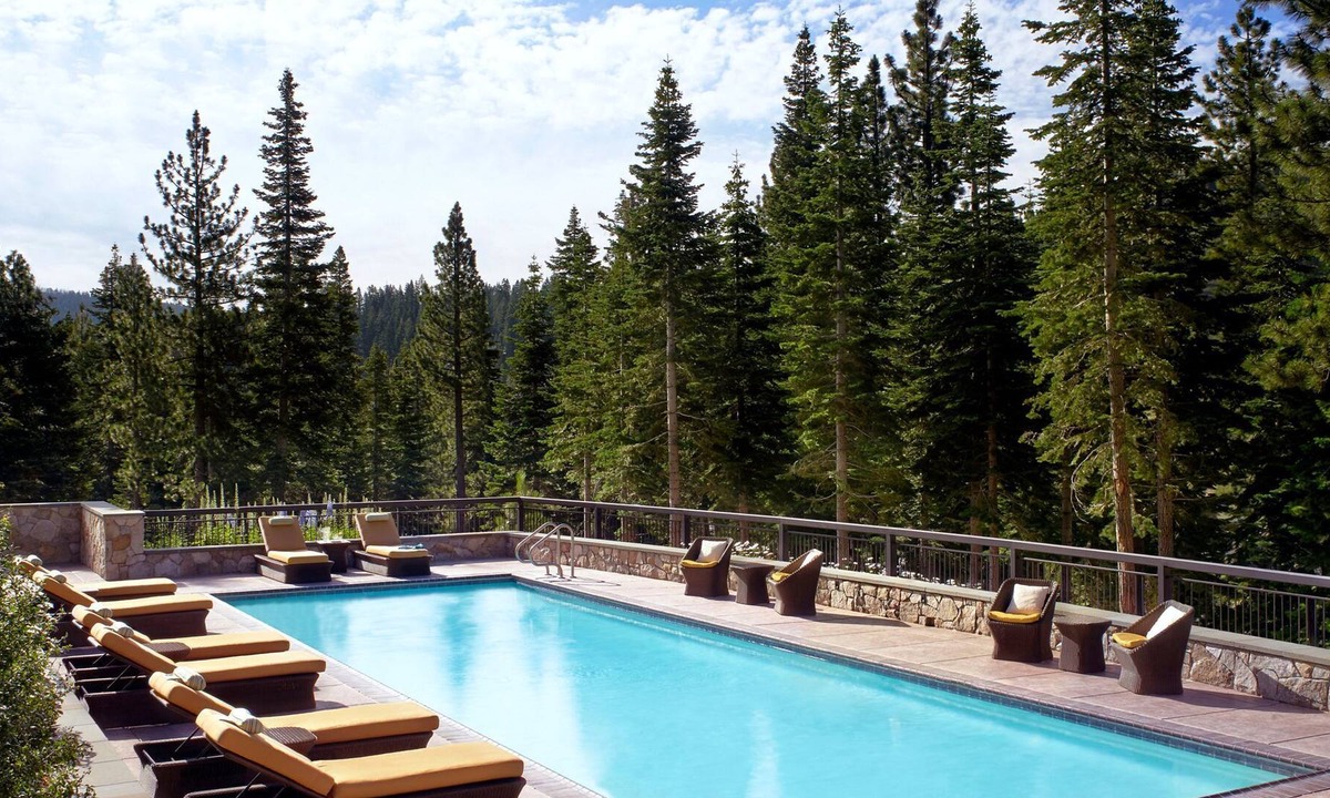 Truckee Villa | 3BR Ritz Carlton Villa with Hotel on Ski Property