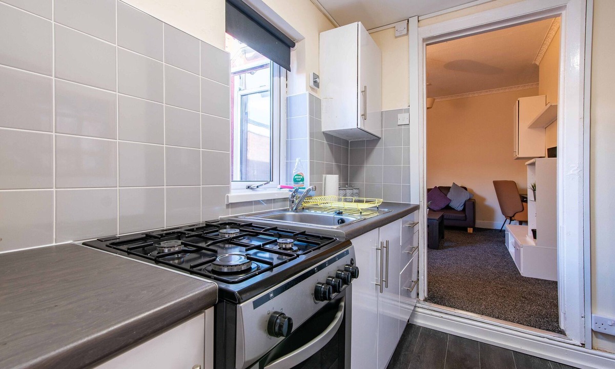 Westoe Apartment | 3BR Terraced Near S. Shields