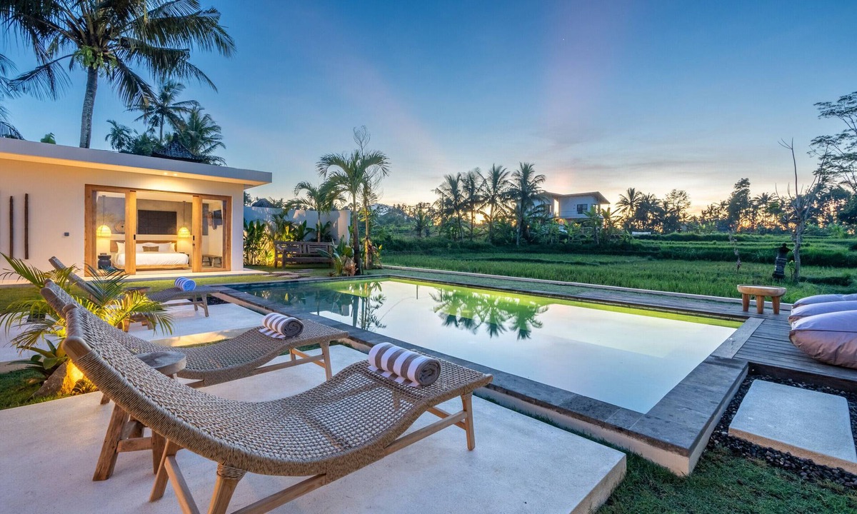 Pejeng Kawan Villa | 3BR Villa Ubud, Unique Ricefields Views