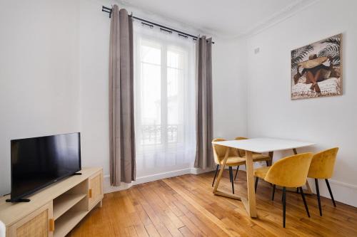 Suresnes Apartment | 3P Cosy proche Paris La Défense Fondation LV