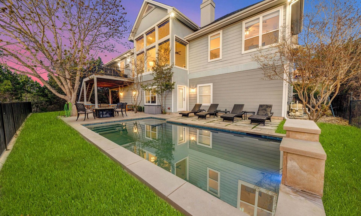 Lago Vista House | 4,000 Sqft Lakeview Retreat with Private, Heated Pool, 6 bed, 4 bath