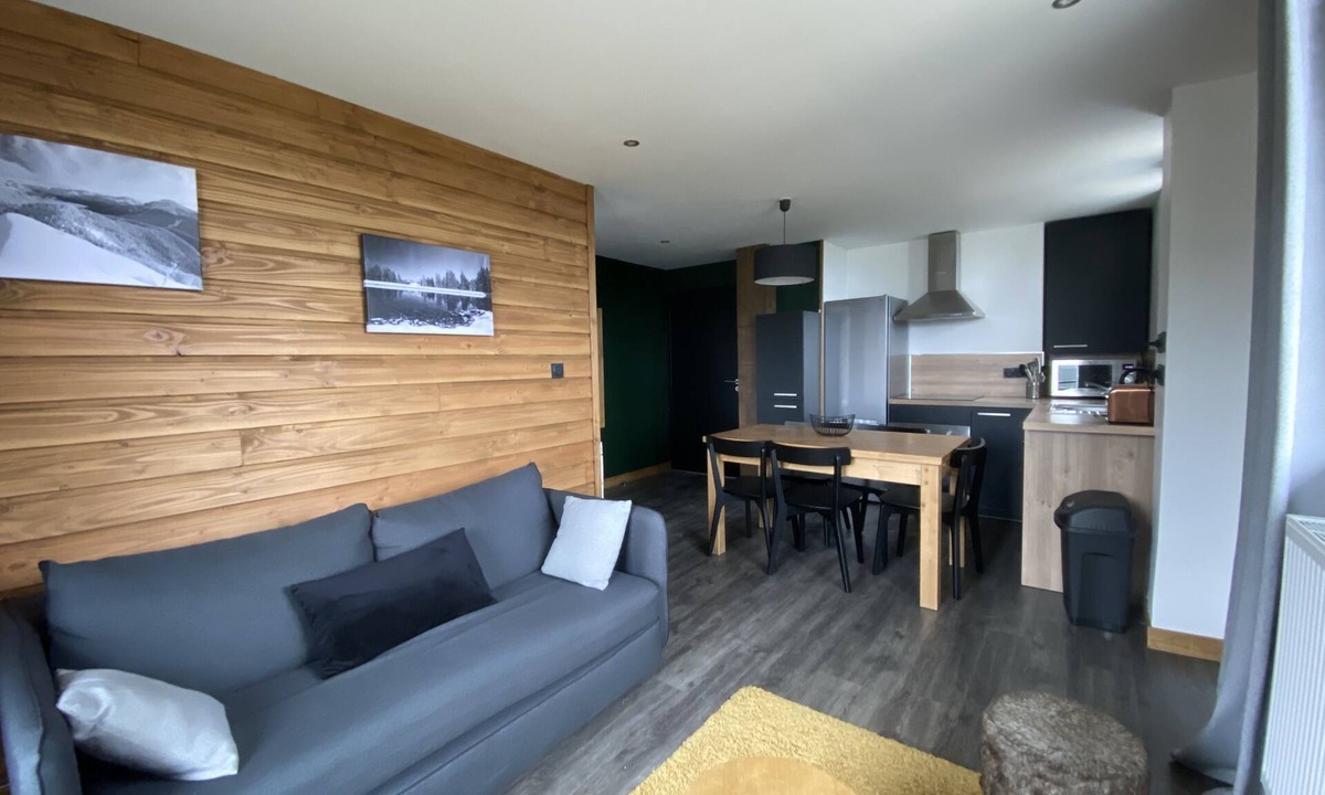 Sarcenas Apartment | 4-6 Pers apartment in the heart of the Chartreuse at the foot of the ski slopes