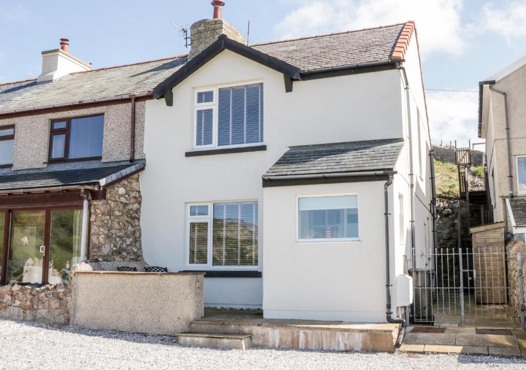 Llandudno House | 4 Anglesey Road