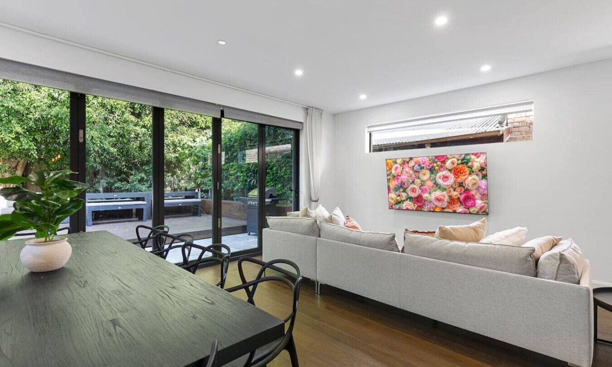 Neutral Bay House | 4 BDR Federation Style Home