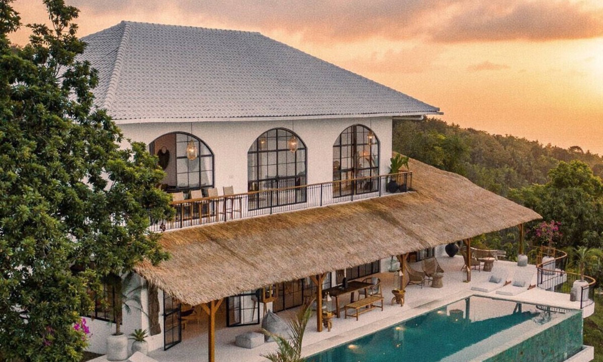 Banjar Villa | 4 BDR Lovina | Jungle Pool Villa | Ocean View