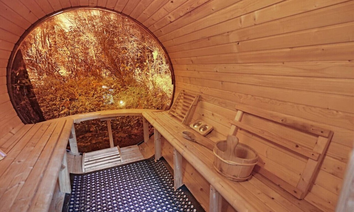 Leavenworth House | 4 Bdrm Cabin w/private Sauna & Hot tub!