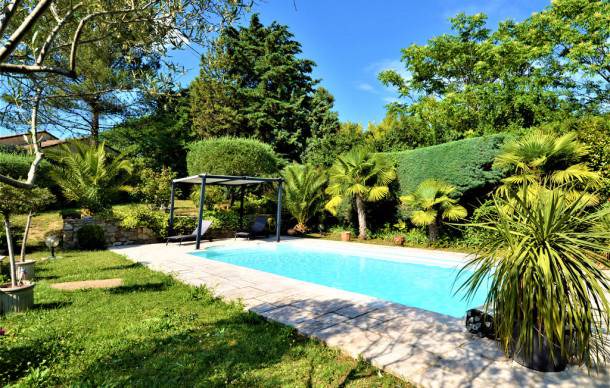 Saint-Privat-des-Vieux House | 4 bedroom accommodation in St Privat des Vieux
