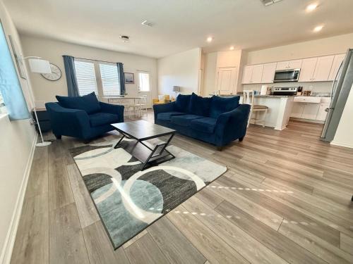 Medina Valley House | 4 bed 3 bath home Near Lackland AFB and River Walk