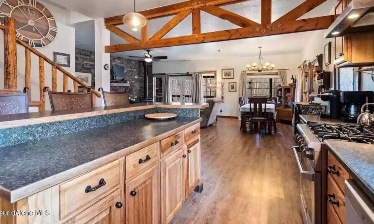 Bonner County House | 4 Bed Beautiful Home Minutes from Silverwood!