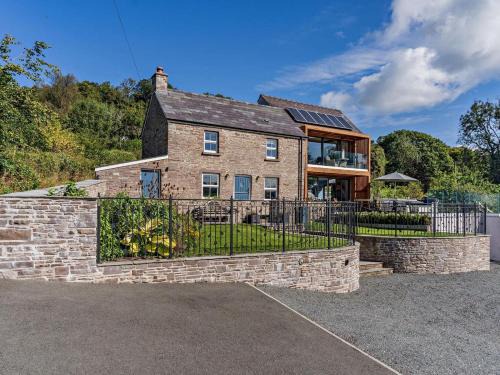 Bwlch House | 4 Bed in Brecon oc-90596